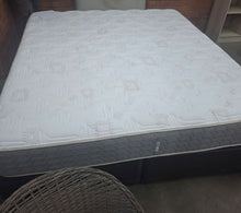 Load image into Gallery viewer, King Size Bed ( Sealy ) # SKU2117
